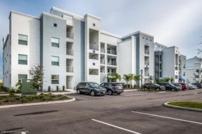 Storey Lake Upscale 1st Floor Condo condo